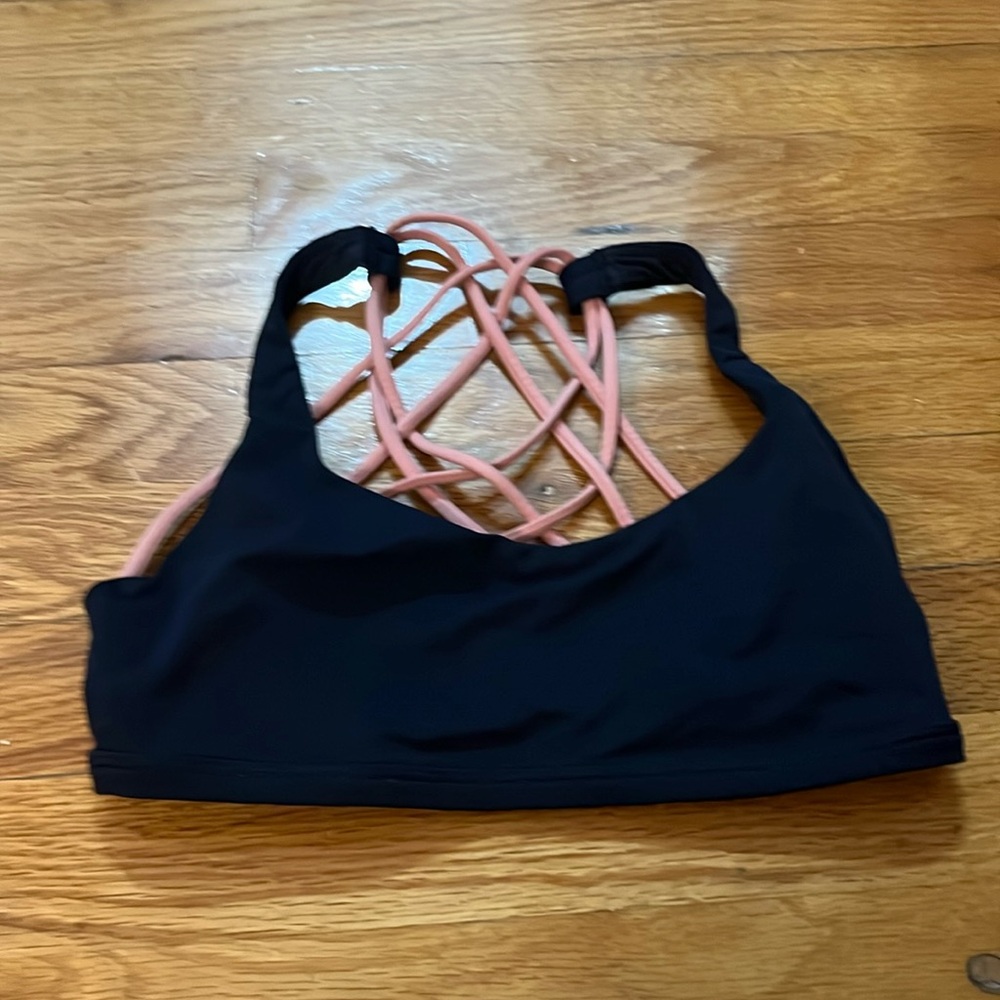 Lululemon bra